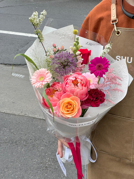 Vibrant Mixed Flower Bouquet