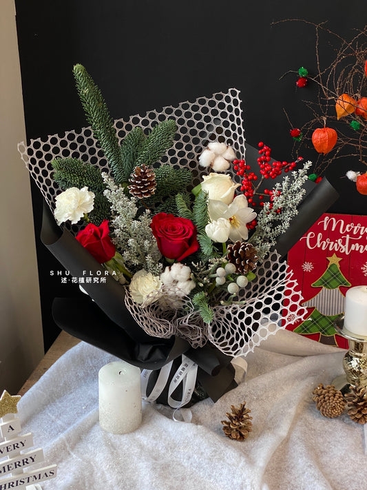 Classic Christmas Mixed Flower Bouquet