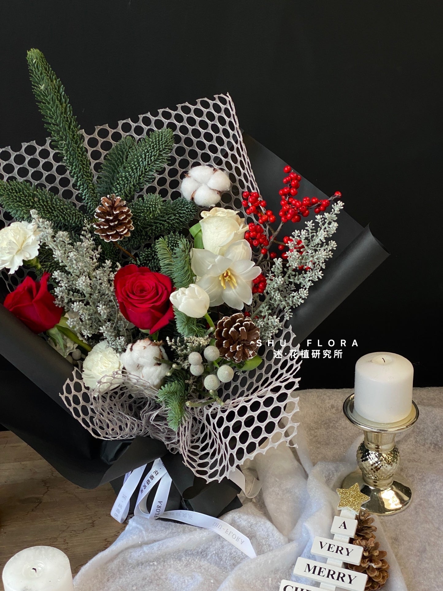 Classic Christmas Mixed Flower Bouquet