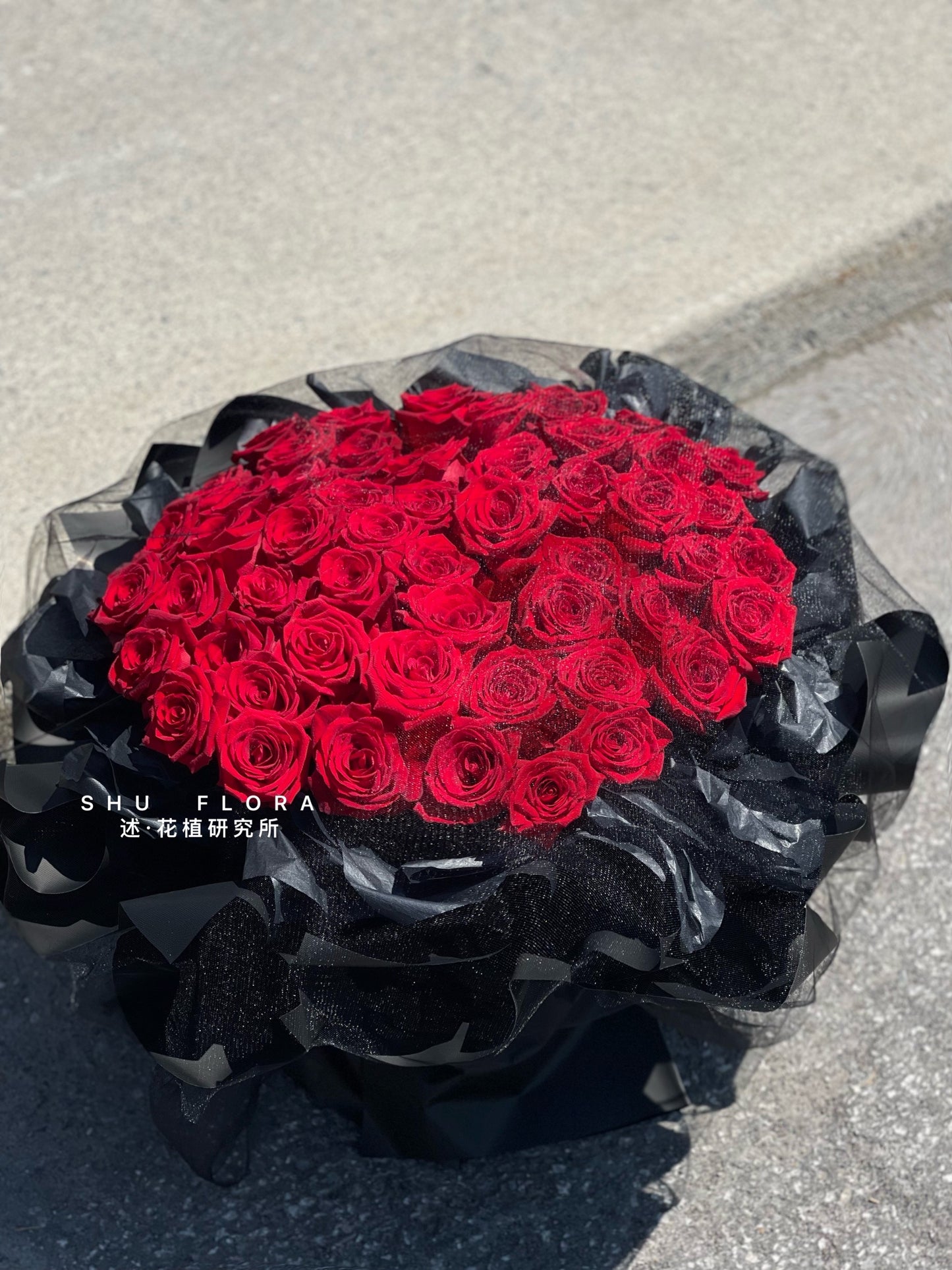 Classic Red Roses Bouquet with Chiffon