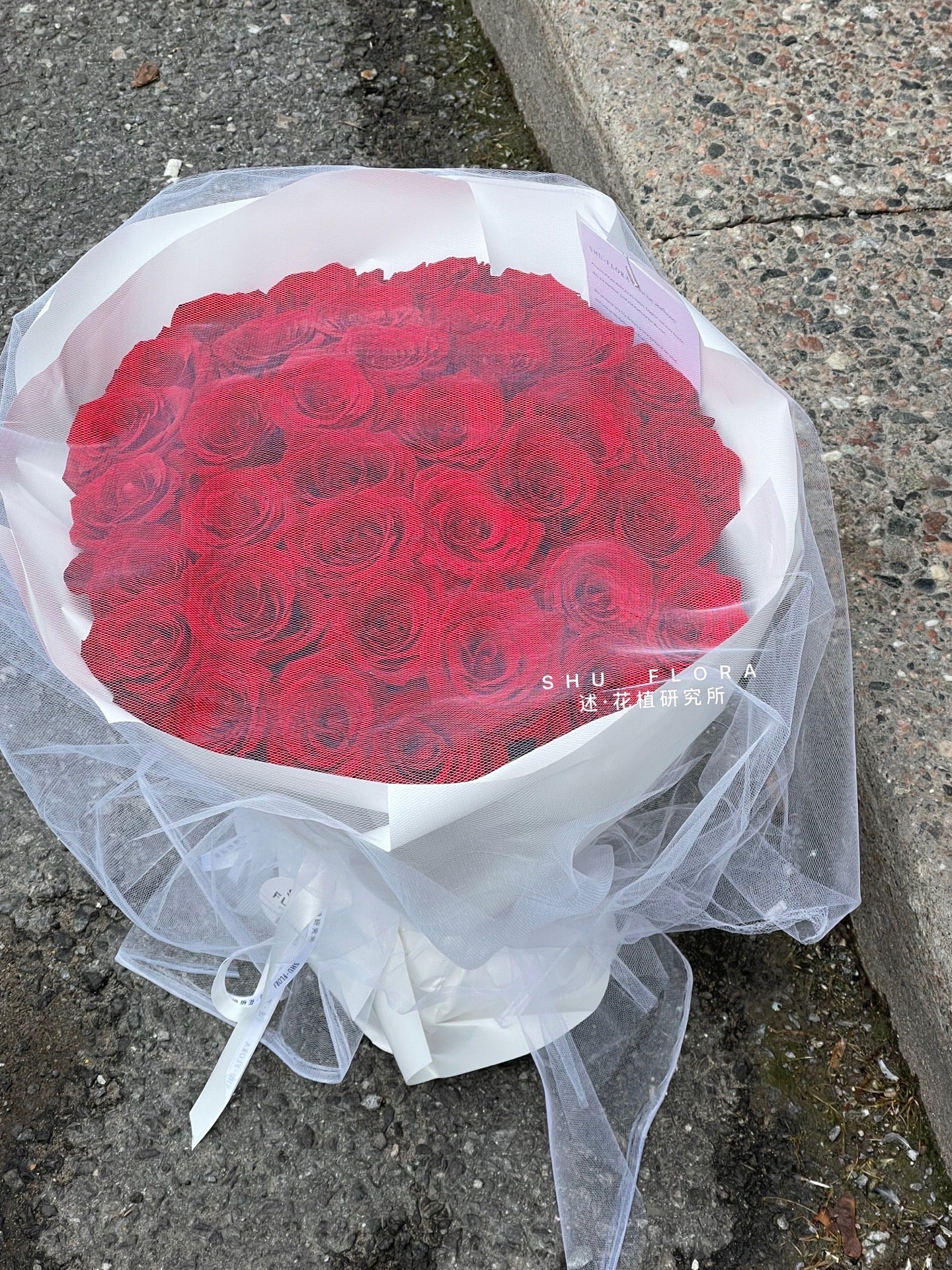 36-52 Roses Gift Bouquet