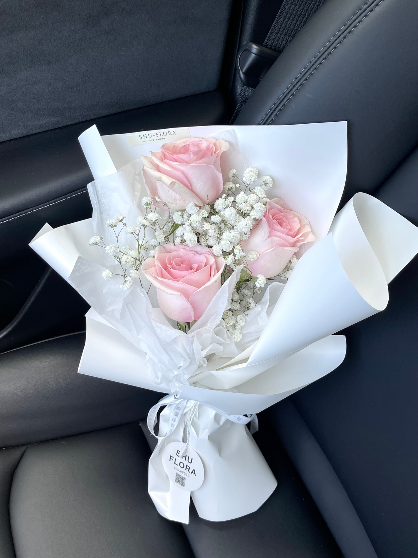 Small Rose Bouquet