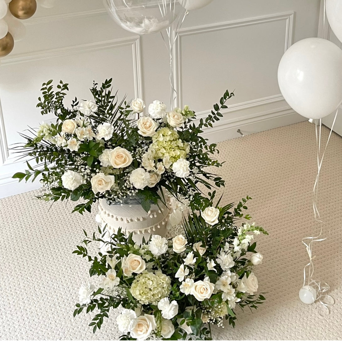 Garden Look Aisle Arrangement