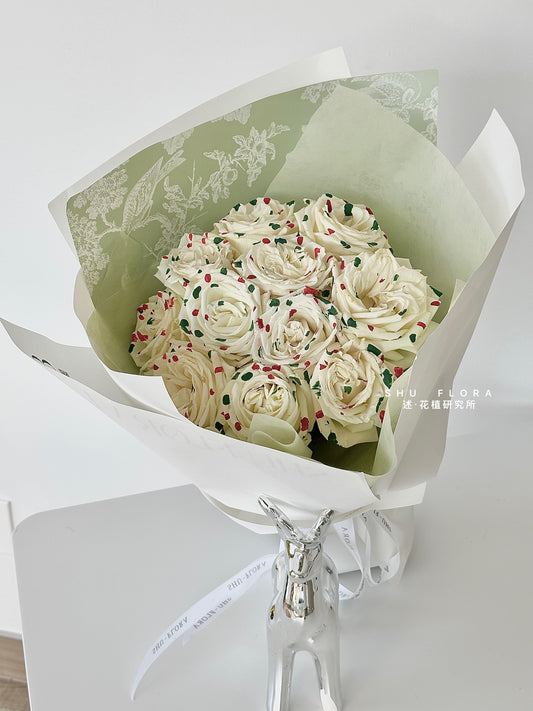 Christmas Roses Bouquet