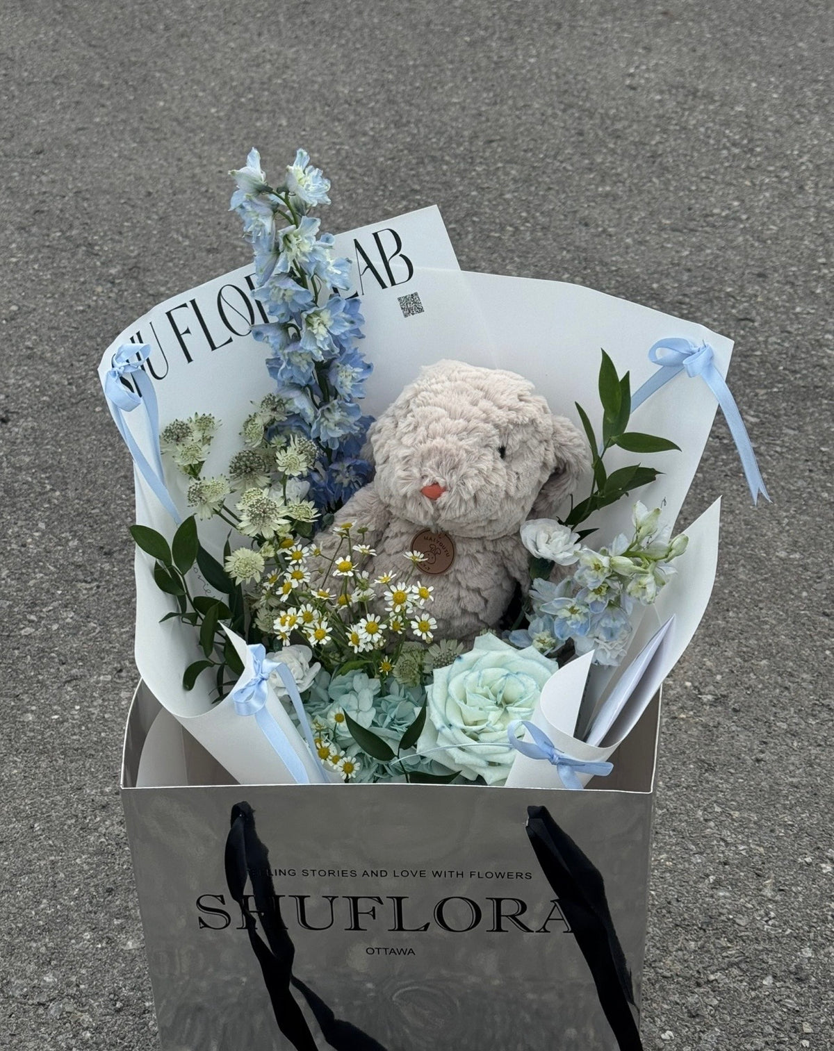Blush & Bow Mixed flower Bouquet