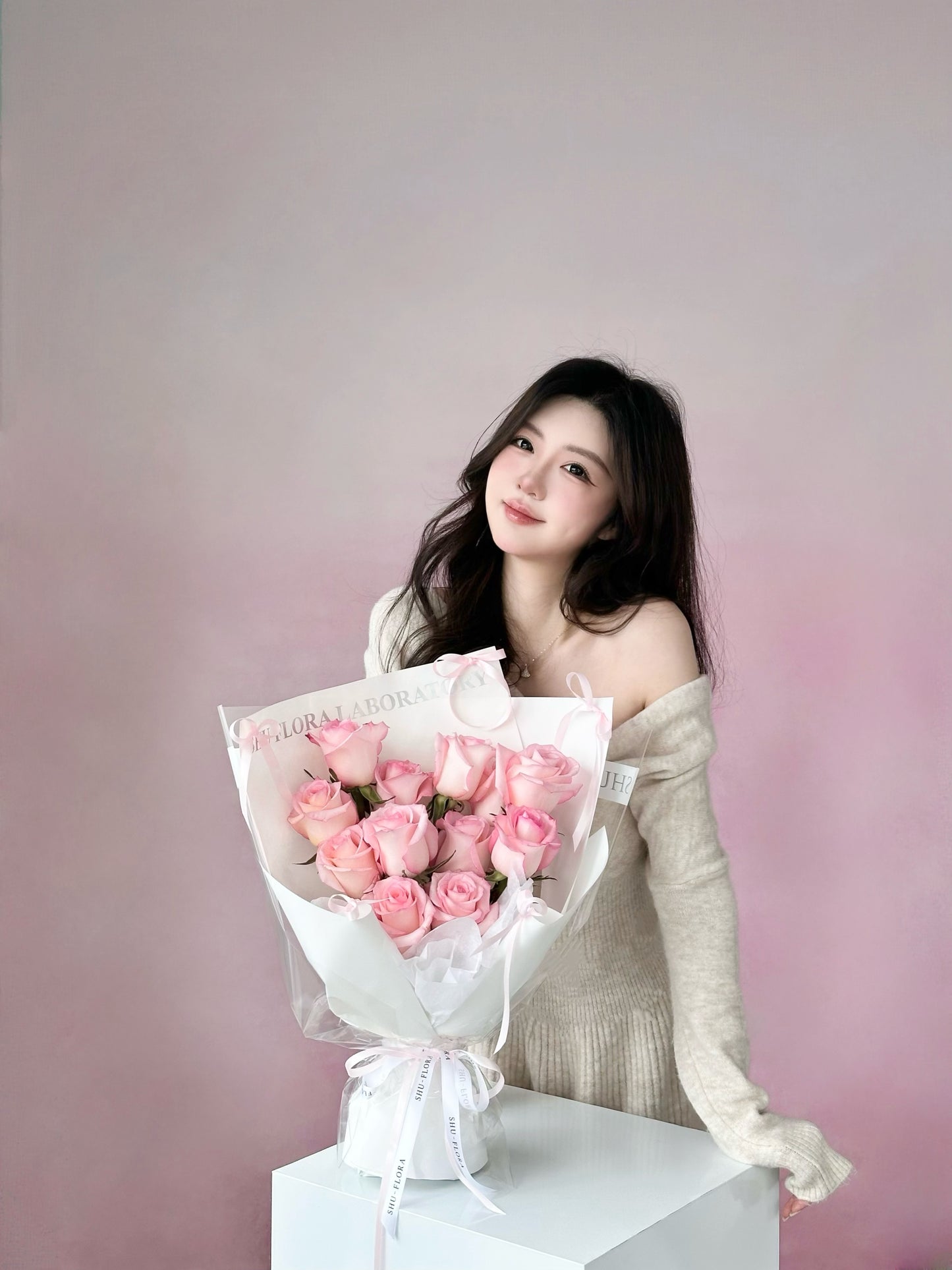 Pinky Bow