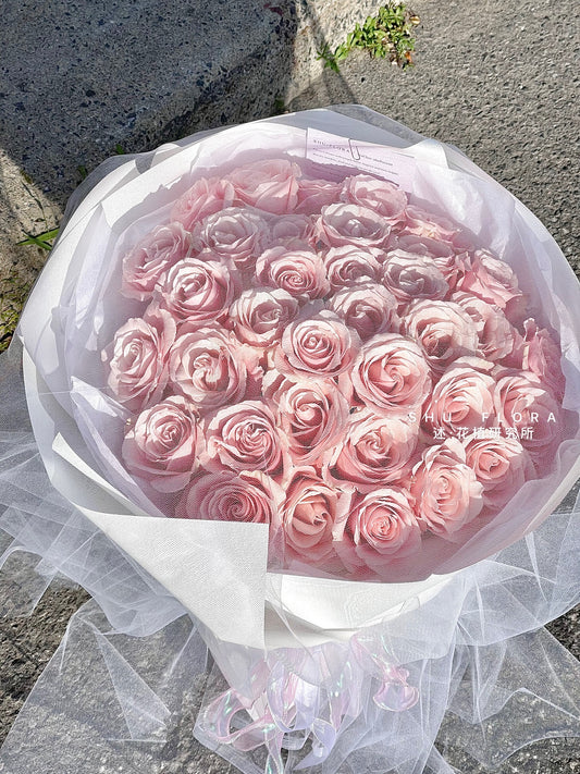 36-52 Roses Gift Bouquet