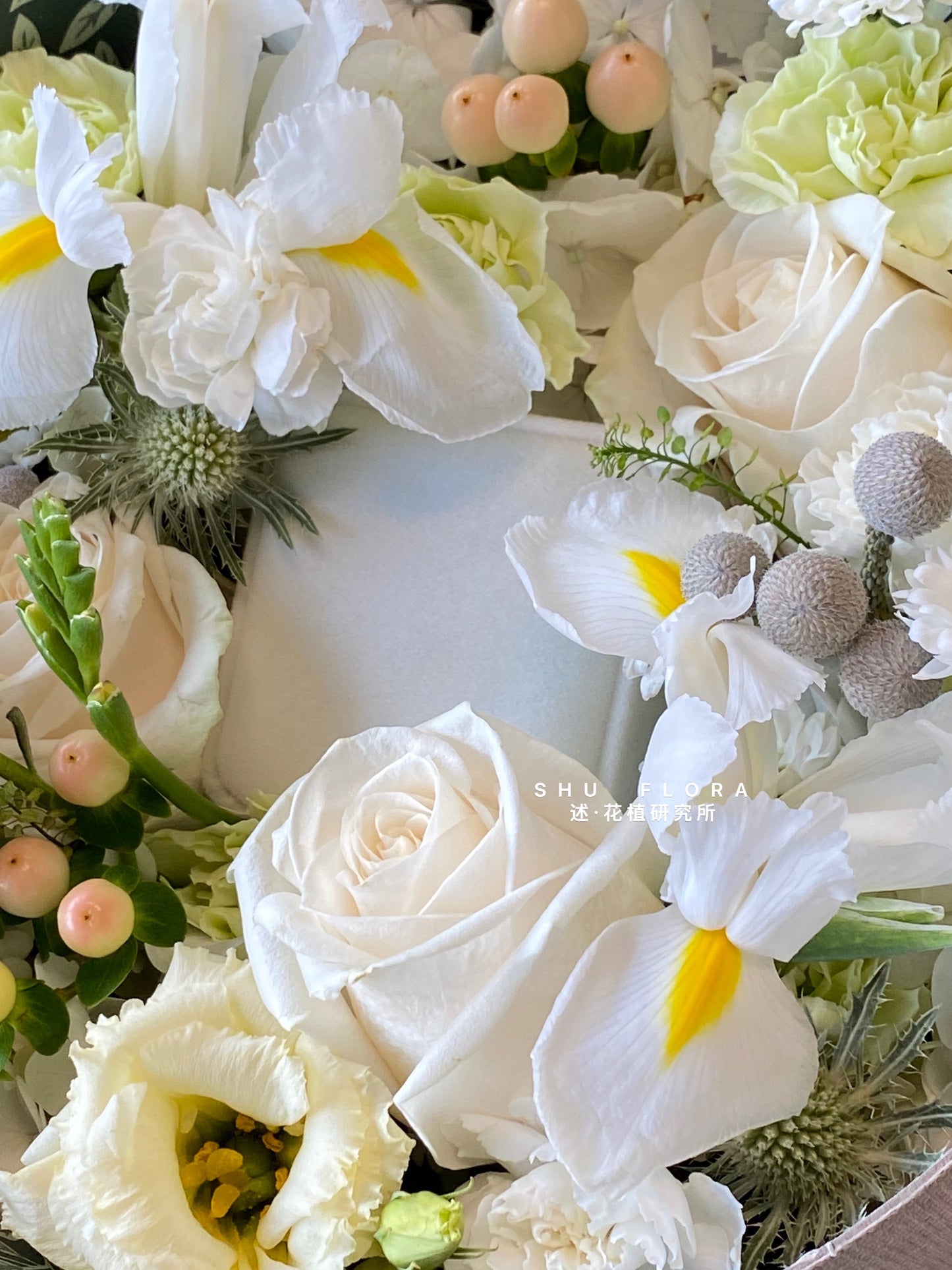 Mixed Flower Round Box