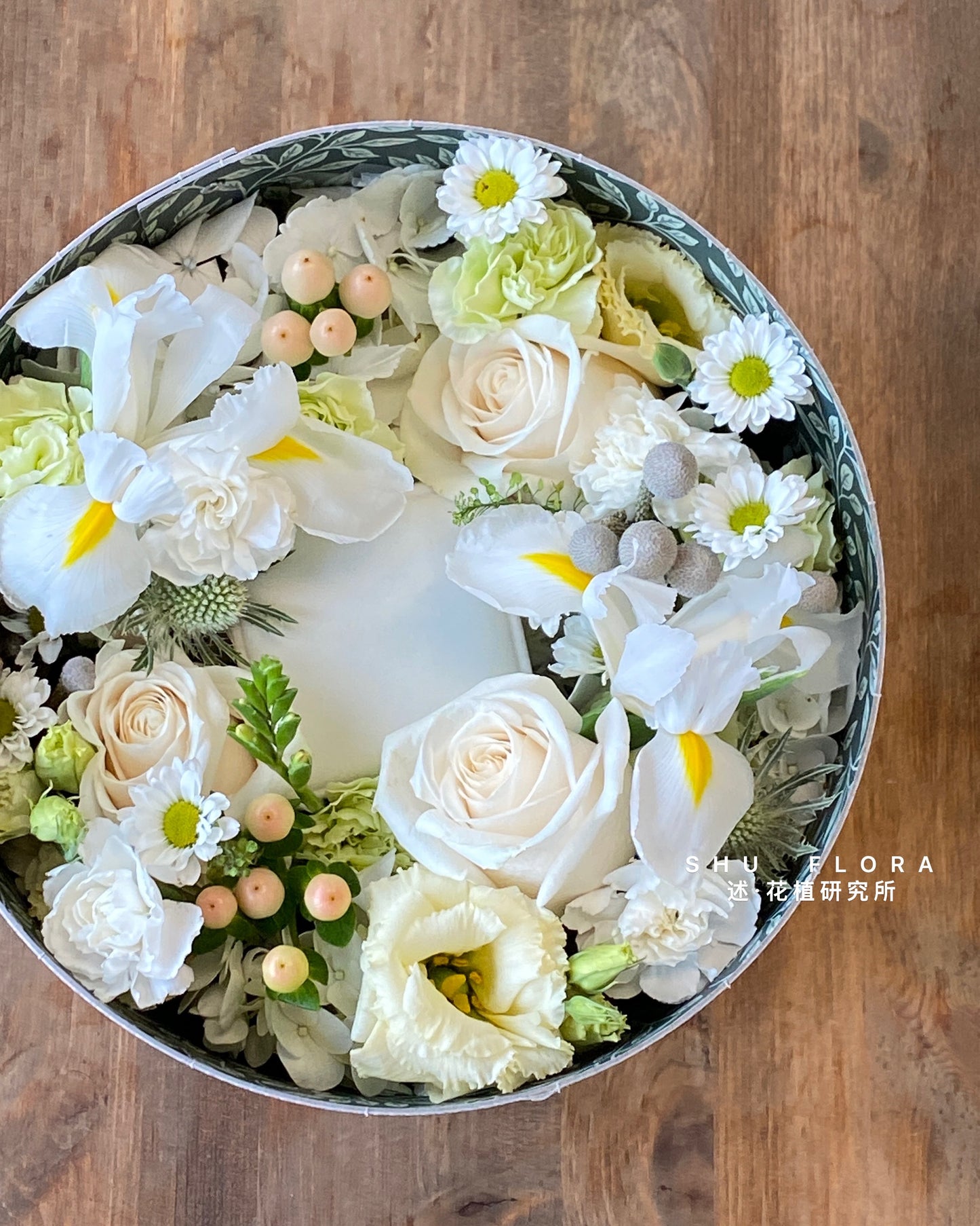 Mixed Flower Round Box